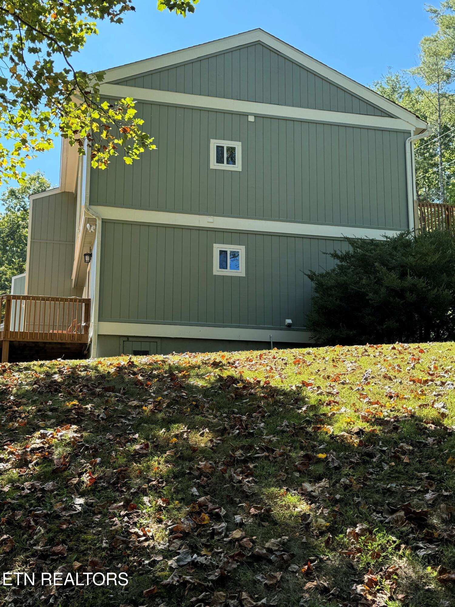 815 Hunters Run Road, Unit 1 Townsend, TN 37882 - Photo 3 of 24 3