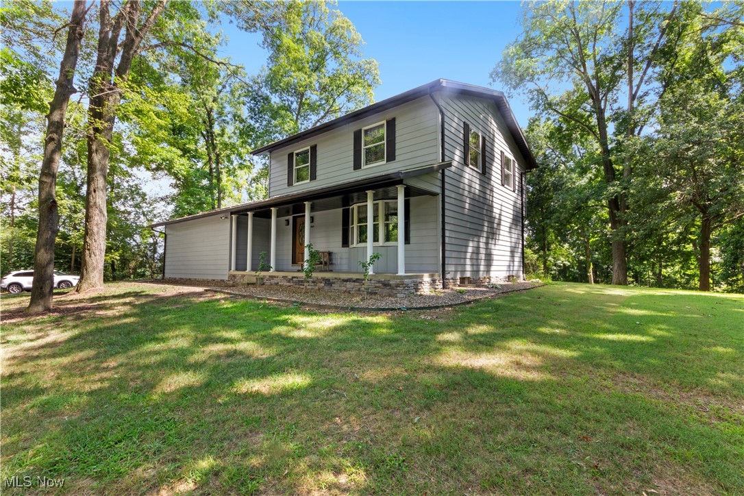 9426 Lawndell Road Southwest Navarre, OH 44662 - Photo 2 of 16 Gallery Image 2