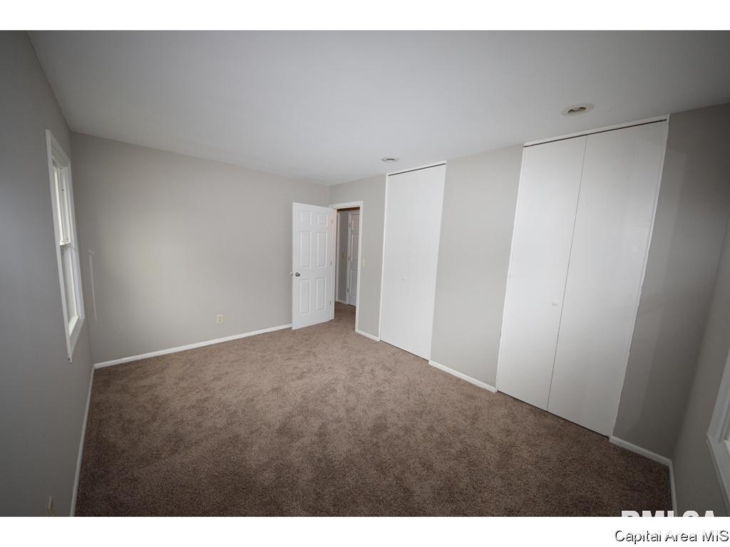 504 Kenyon Drive Springfield, IL 62704 - Photo 17 of 22