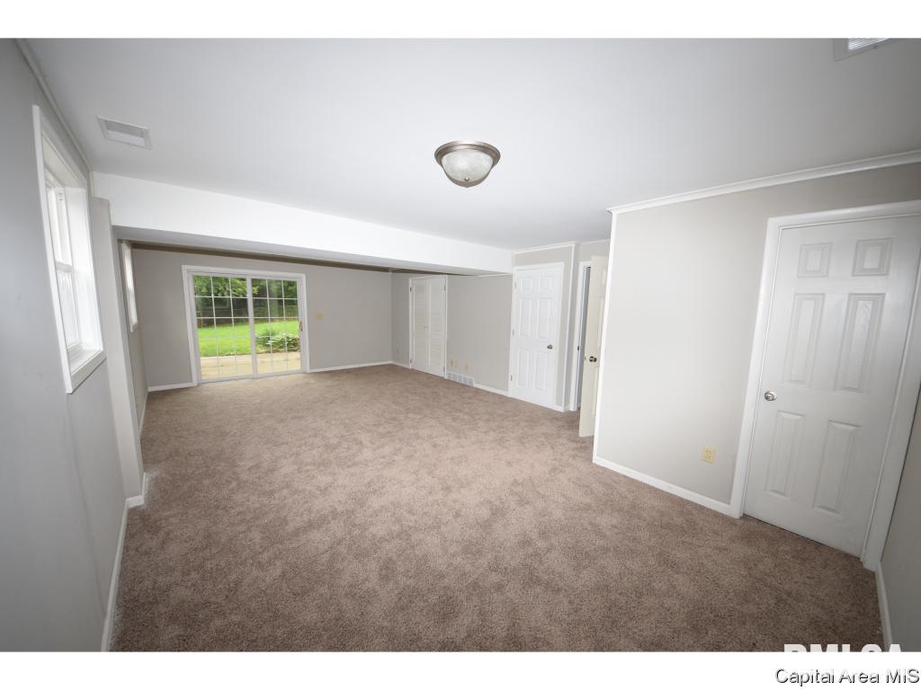 504 Kenyon Drive Springfield, IL 62704 - Photo 20 of 22
