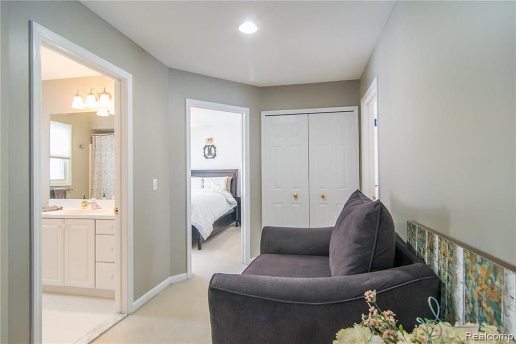 3149 Courtfield Drive Rochester Hills, MI 48309 - Photo 23 of 58