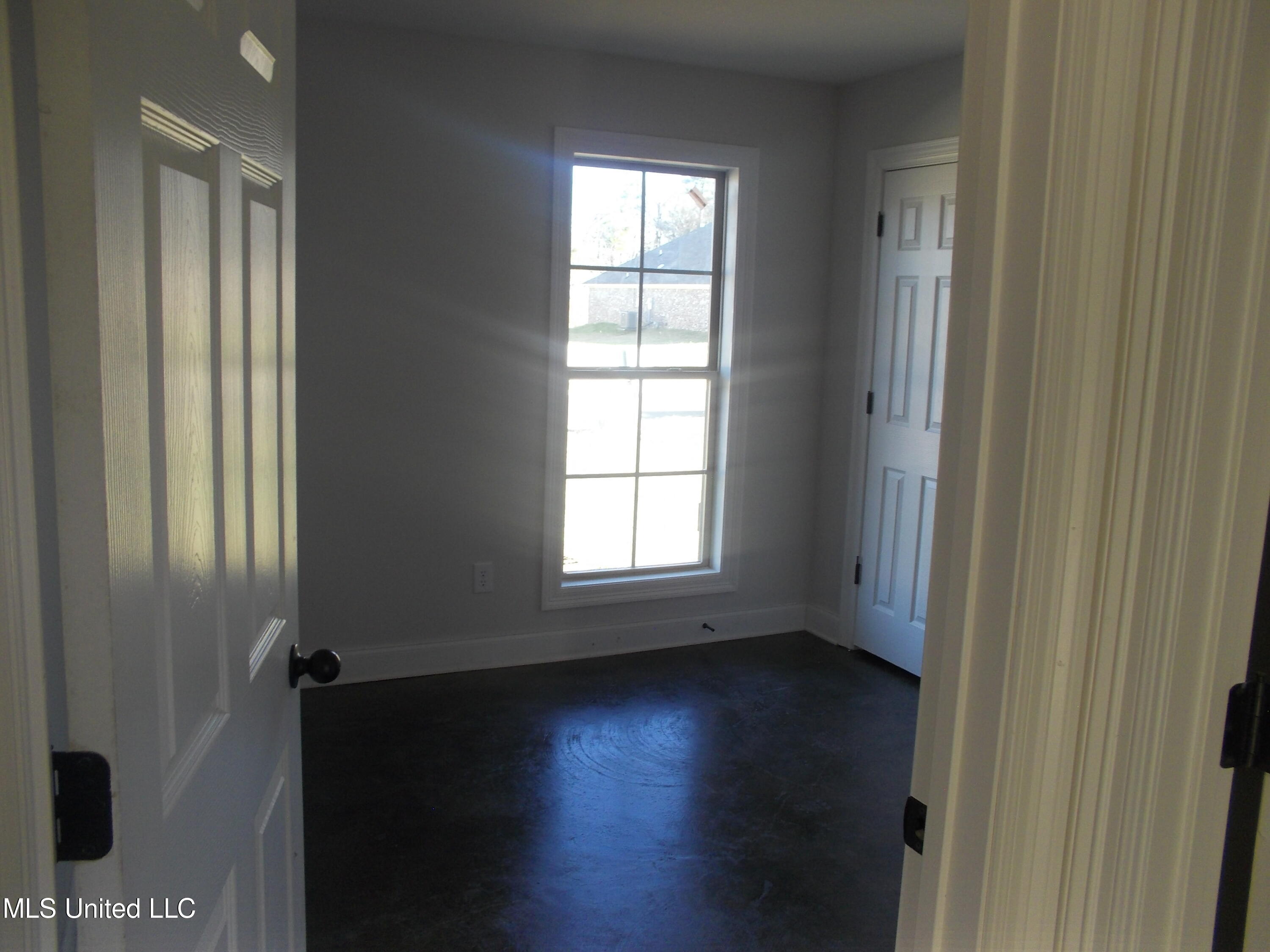 121 Rotherfield Place Canton, MS 39046 - Photo 5 of 9 DSCN0391