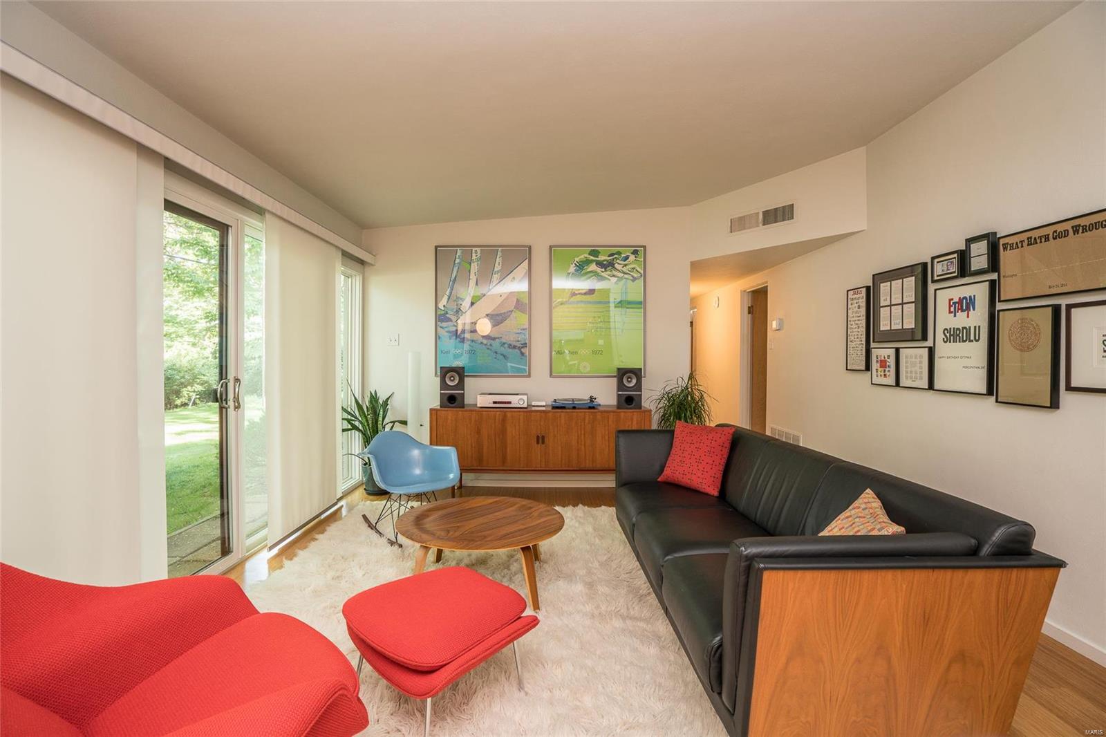 2410 St Giles Road St. Louis, MO 63122 - Photo 14 of 41