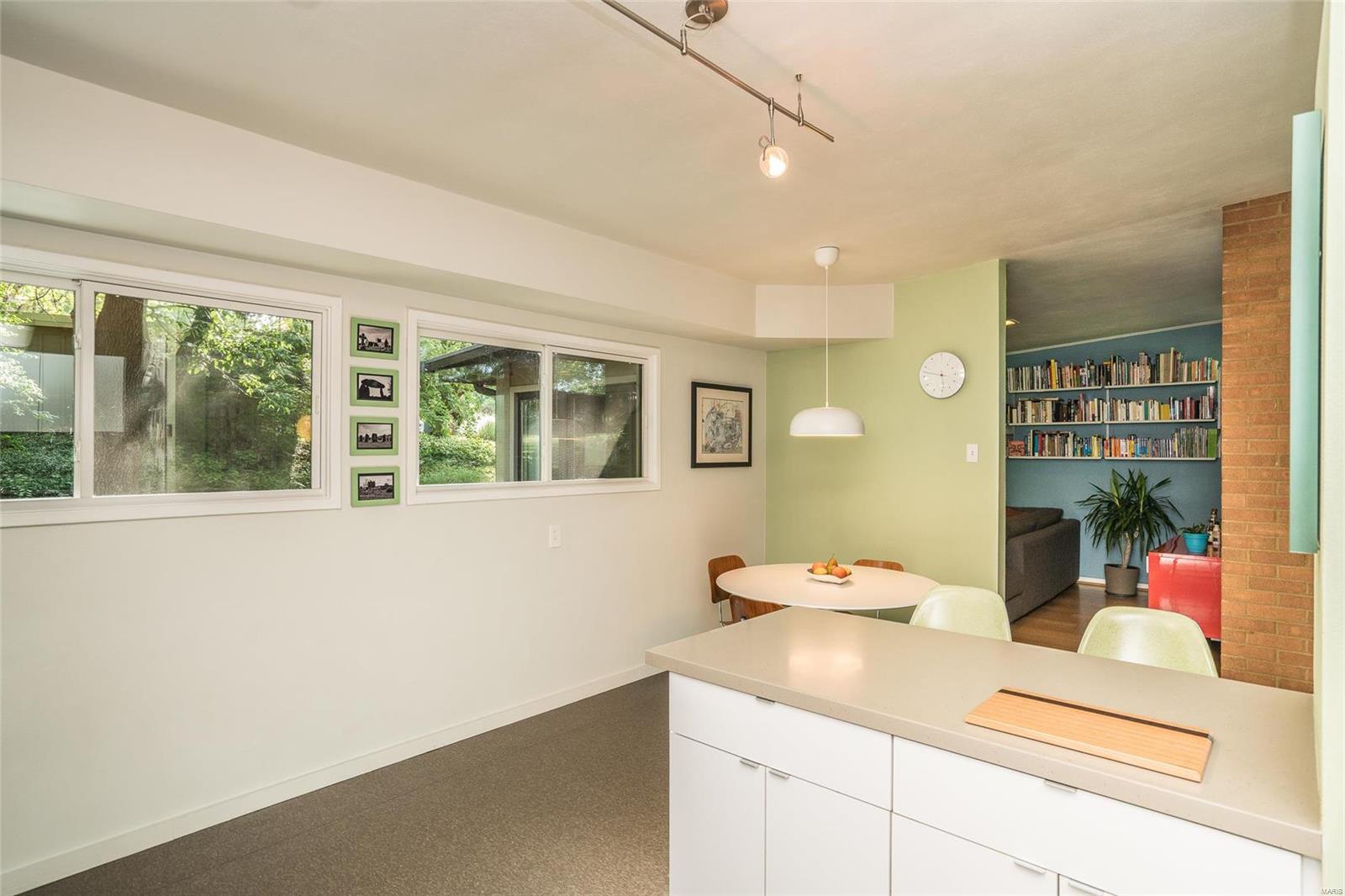 2410 St Giles Road St. Louis, MO 63122 - Photo 20 of 41
