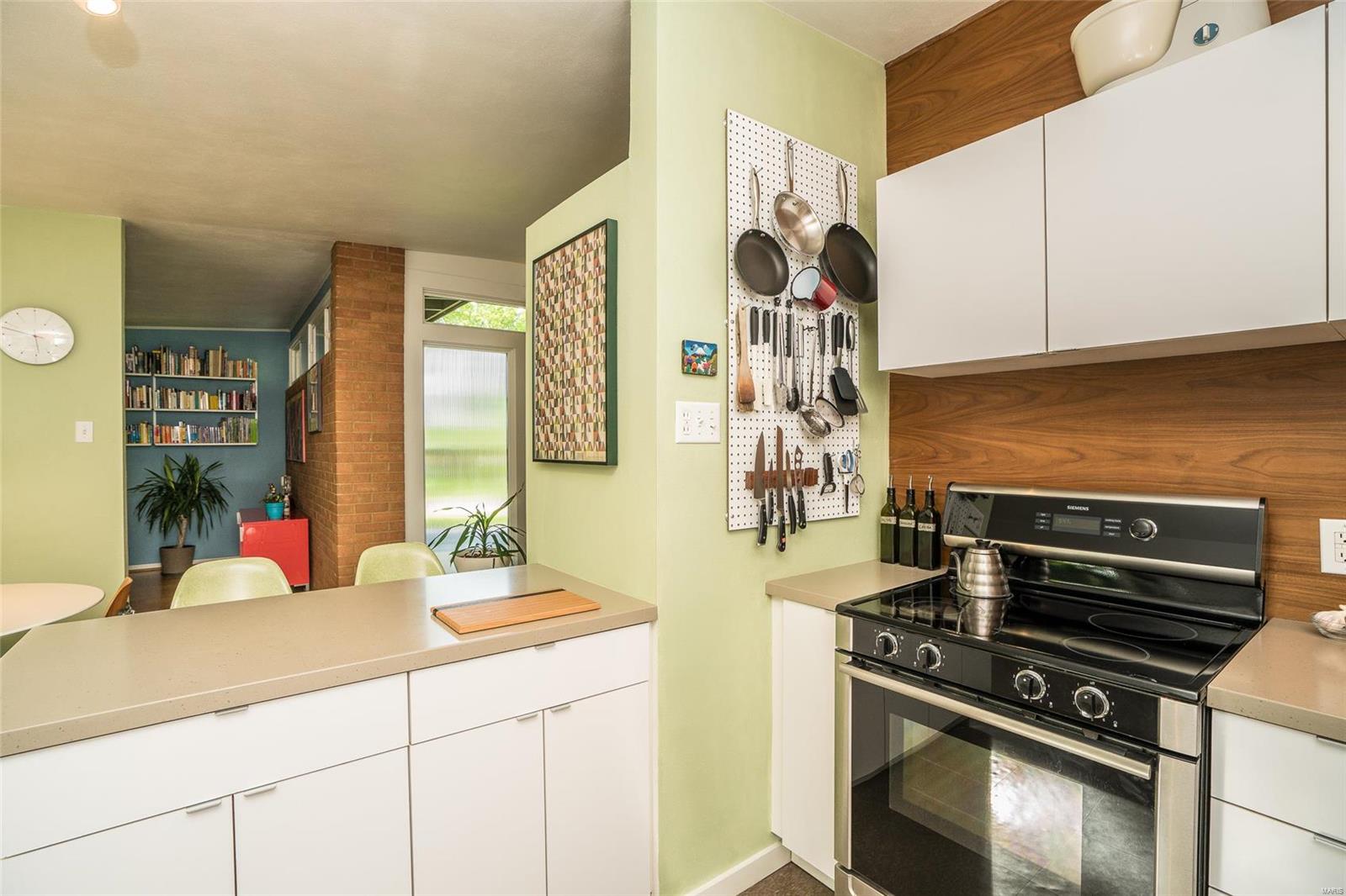 2410 St Giles Road St. Louis, MO 63122 - Photo 21 of 41