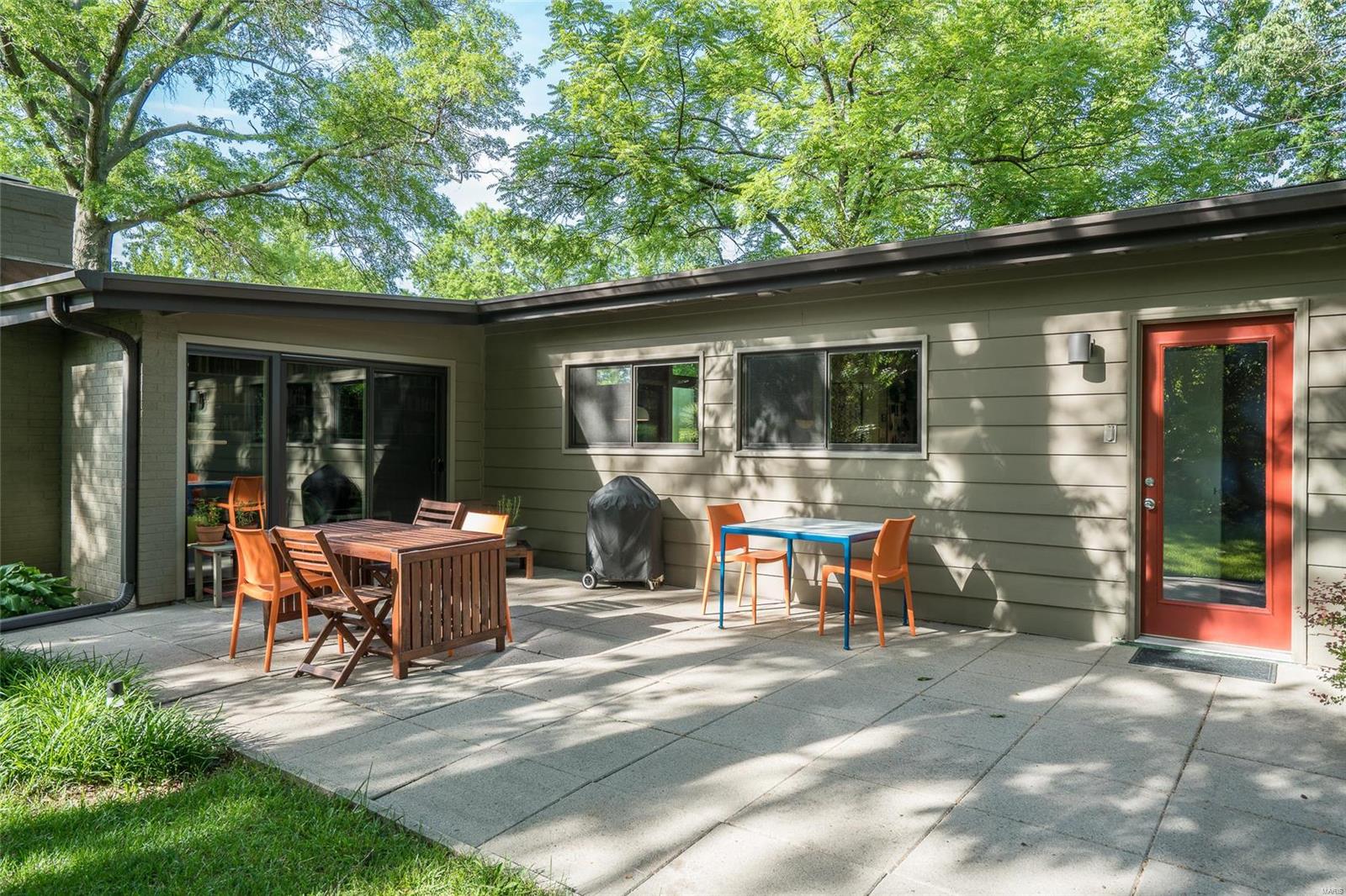 2410 St Giles Road St. Louis, MO 63122 - Photo 5 of 41