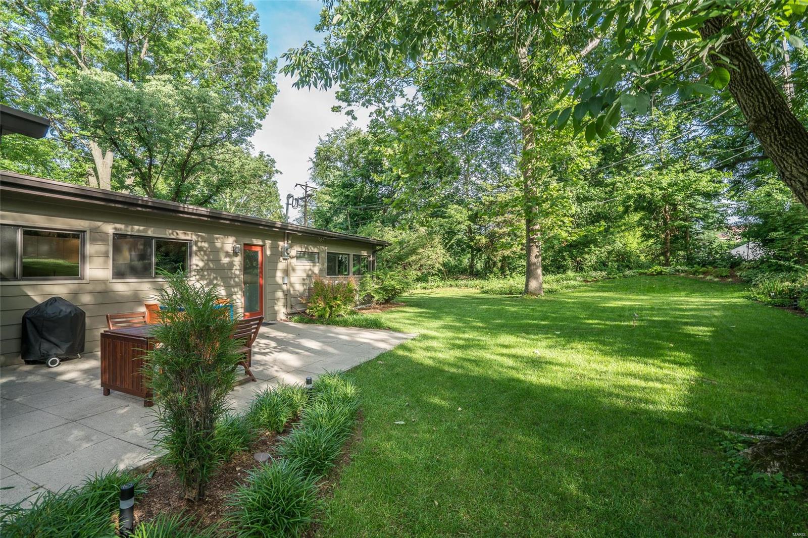 2410 St Giles Road St. Louis, MO 63122 - Photo 6 of 41