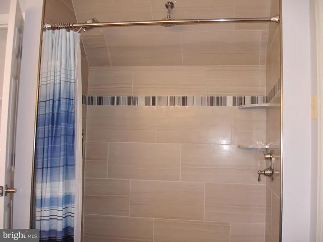 $3,300 | 1219 Bayside Road, Baltimore, MD 21221