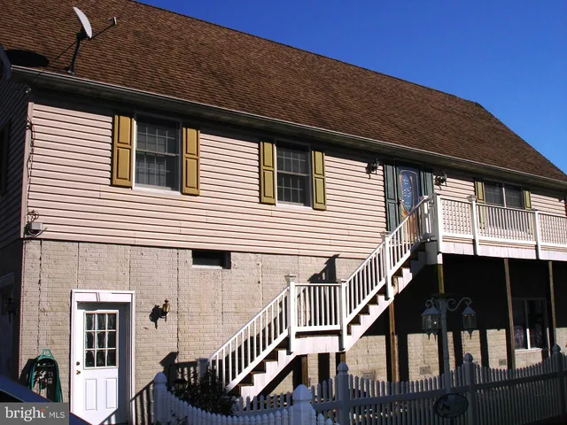 $3,300 | 1219 Bayside Road, Baltimore, MD 21221