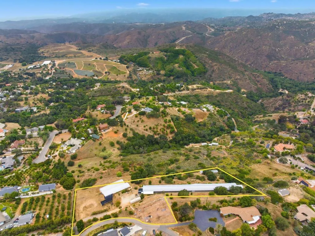 803 Road Fallbrook Ca Fallbrook, CA 92028 - Photo 21 of 36