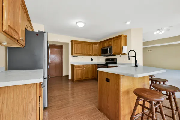 $610,000 | N67W13397 Roman Court, Menomonee Falls, WI 53051