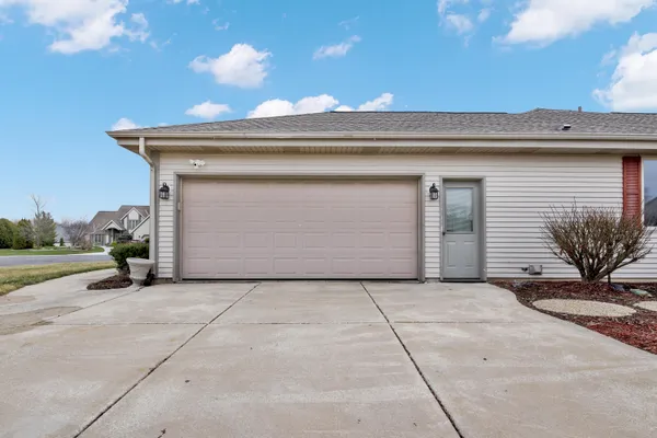 $610,000 | N67W13397 Roman Court, Menomonee Falls, WI 53051