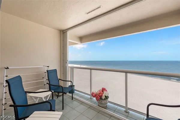 $524,900 | 7400 Estero Boulevard, Unit 629, Fort Myers Beach, FL 33931