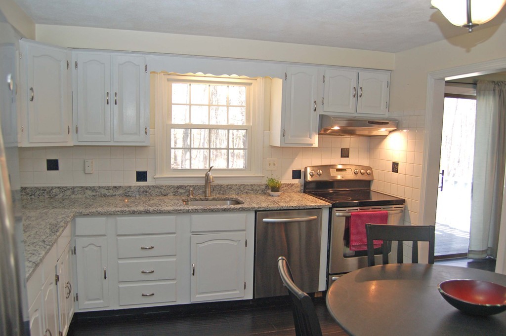 24 Teresa Road Hopkinton, MA 01748 - Photo 2 of 24 Gallery Image 2