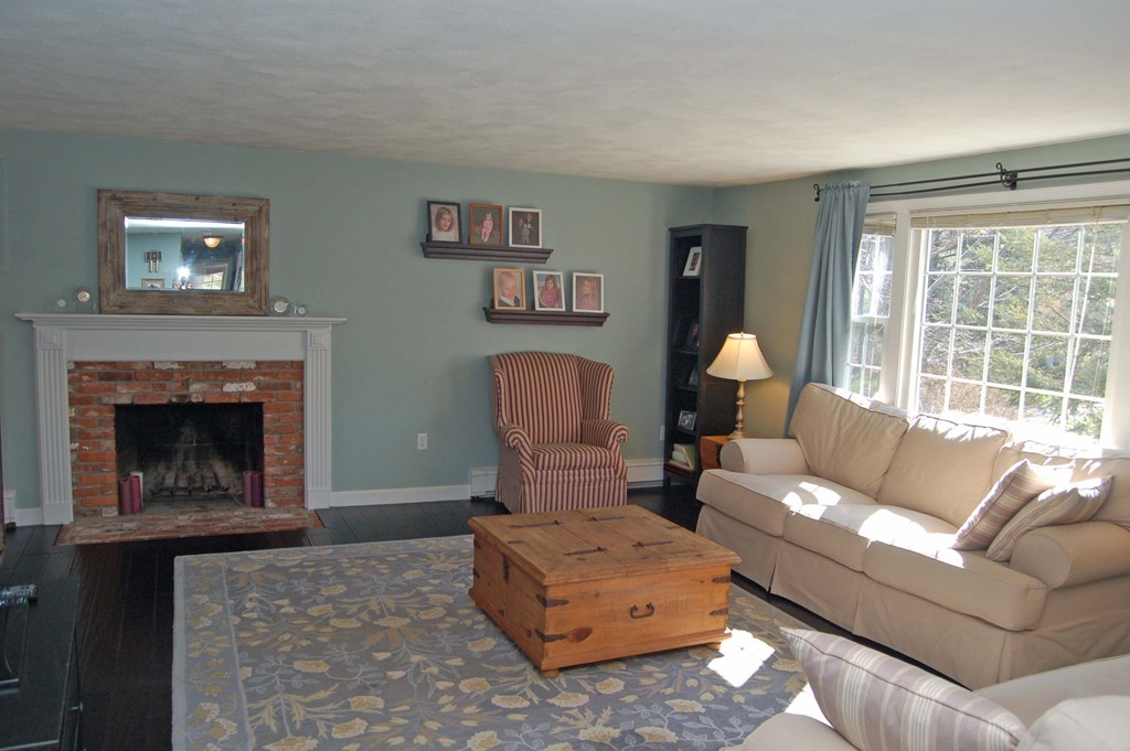 24 Teresa Road Hopkinton, MA 01748 - Photo 6 of 24 Gallery Image 6