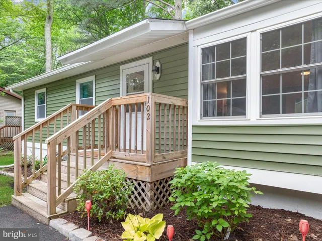 $329,000 | 102 Martinique Circle, Ocean Pines, MD 21811