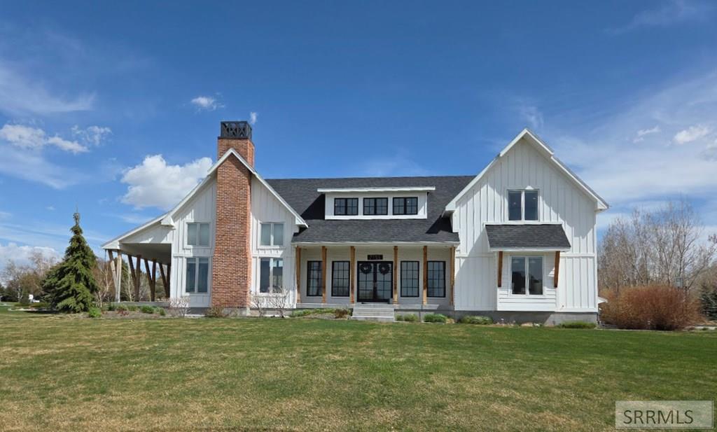 2155 Foothill Road Idaho Falls, ID 83401 - Photo 2 of 78 FARMHOUSE CHIC AT IT'S FINEST!
