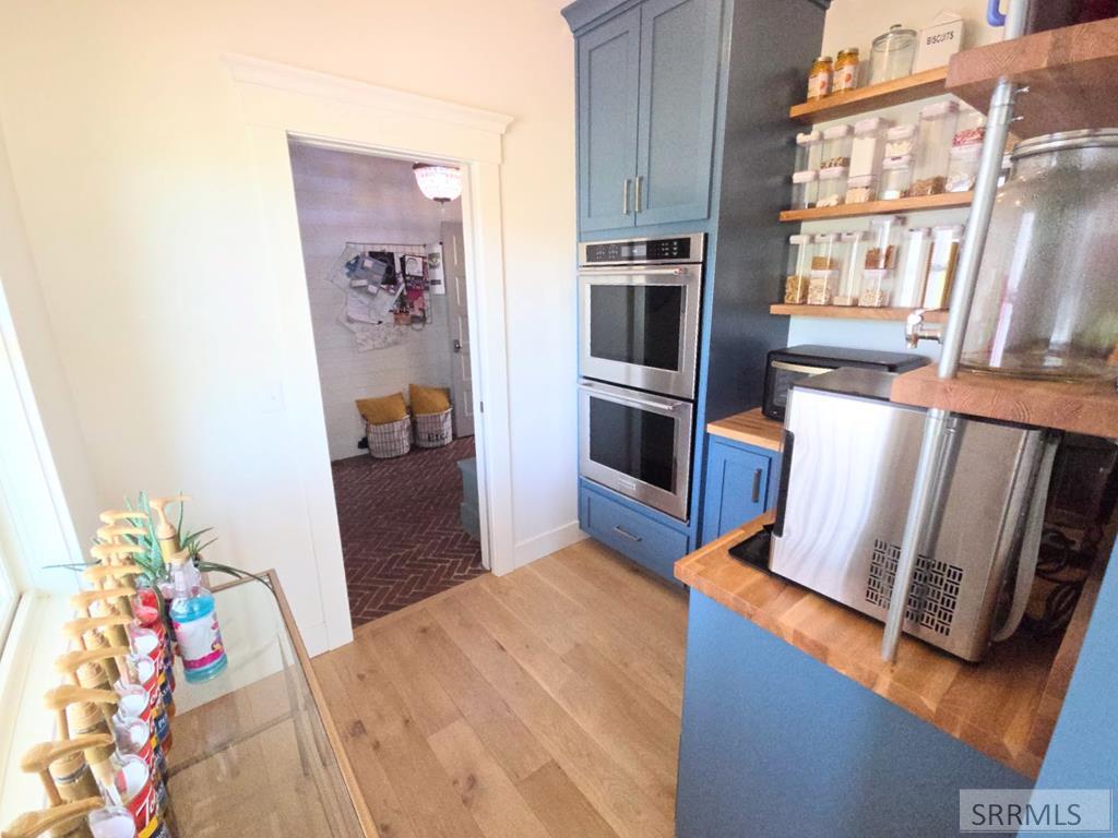 2155 Foothill Road Idaho Falls, ID 83401 - Photo 21 of 78 VERSATILE & SPACIOUS!