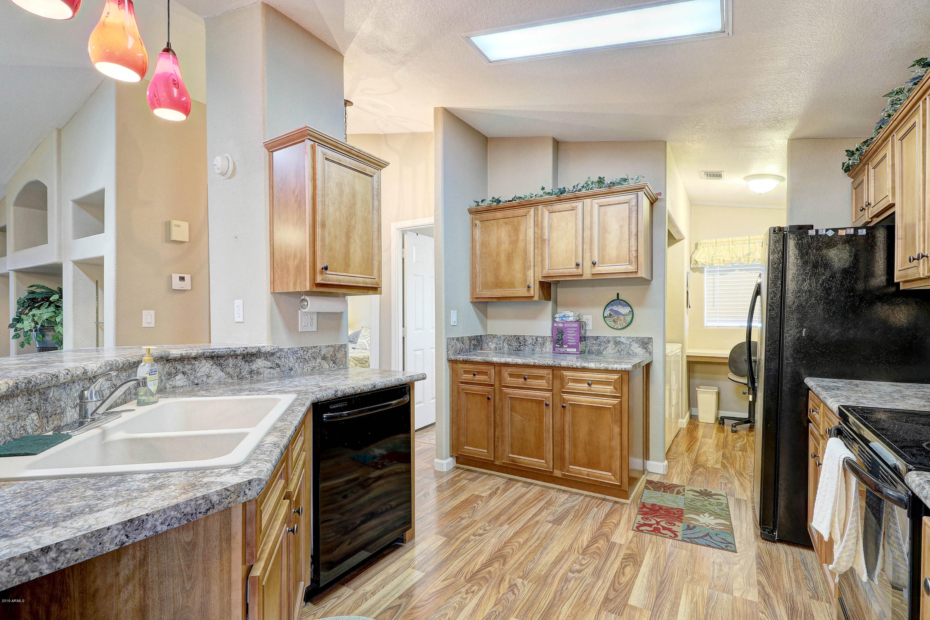 2550 South Ellsworth Road, Unit 165 Mesa, AZ 85209 - Photo 7 of 23 Kitchen