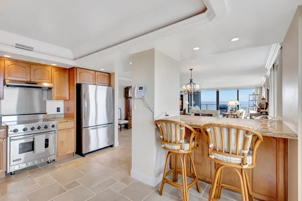 $13,000 | 400 South Beach Road, Unit 804, Tequesta, FL 33469