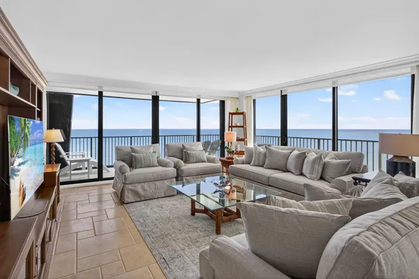 $13,000 | 400 South Beach Road, Unit 804, Tequesta, FL 33469