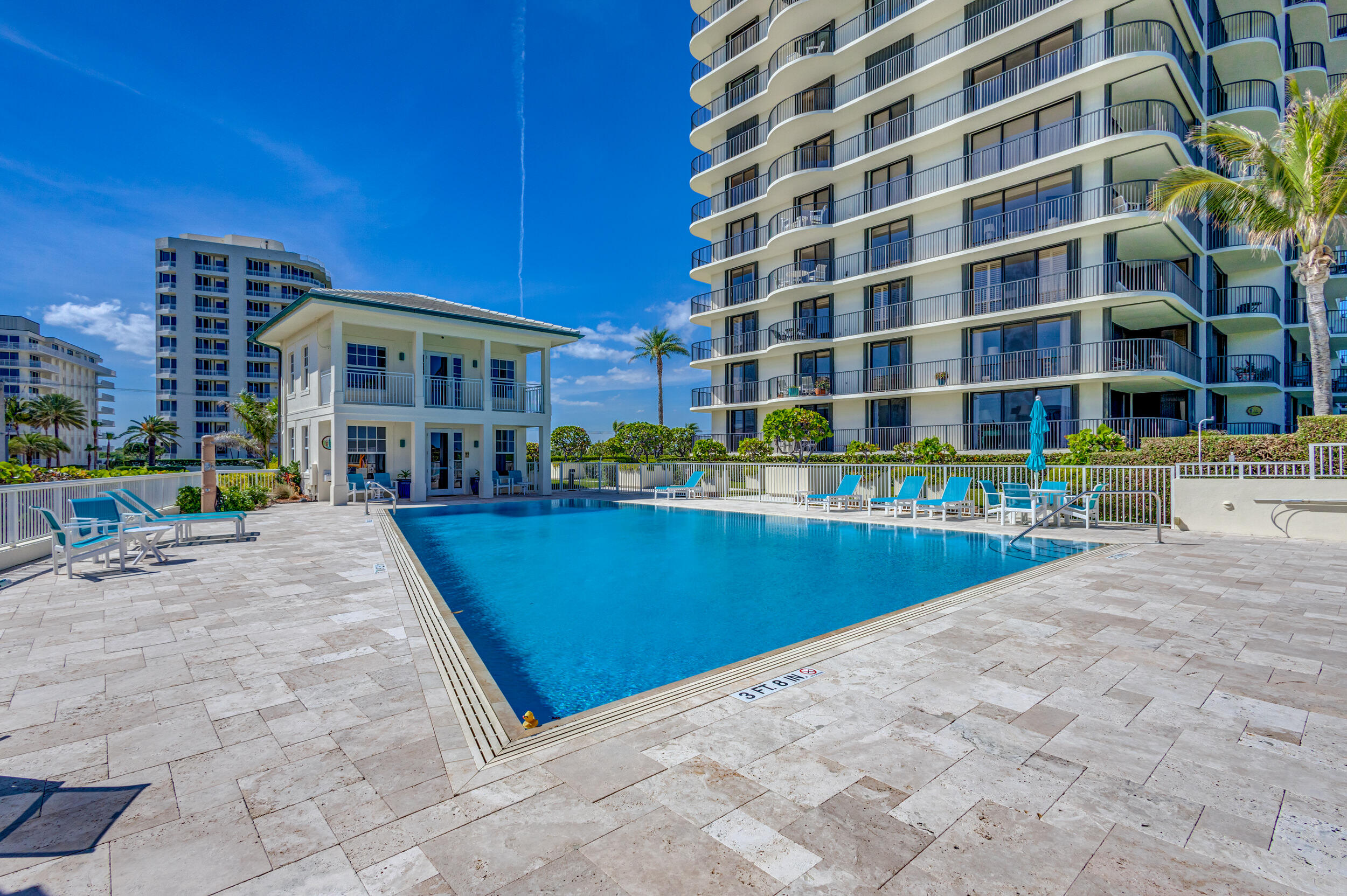 400 South Beach Road, Unit 804 Tequesta, FL 33469 - Photo 44 of 65 Community Pool