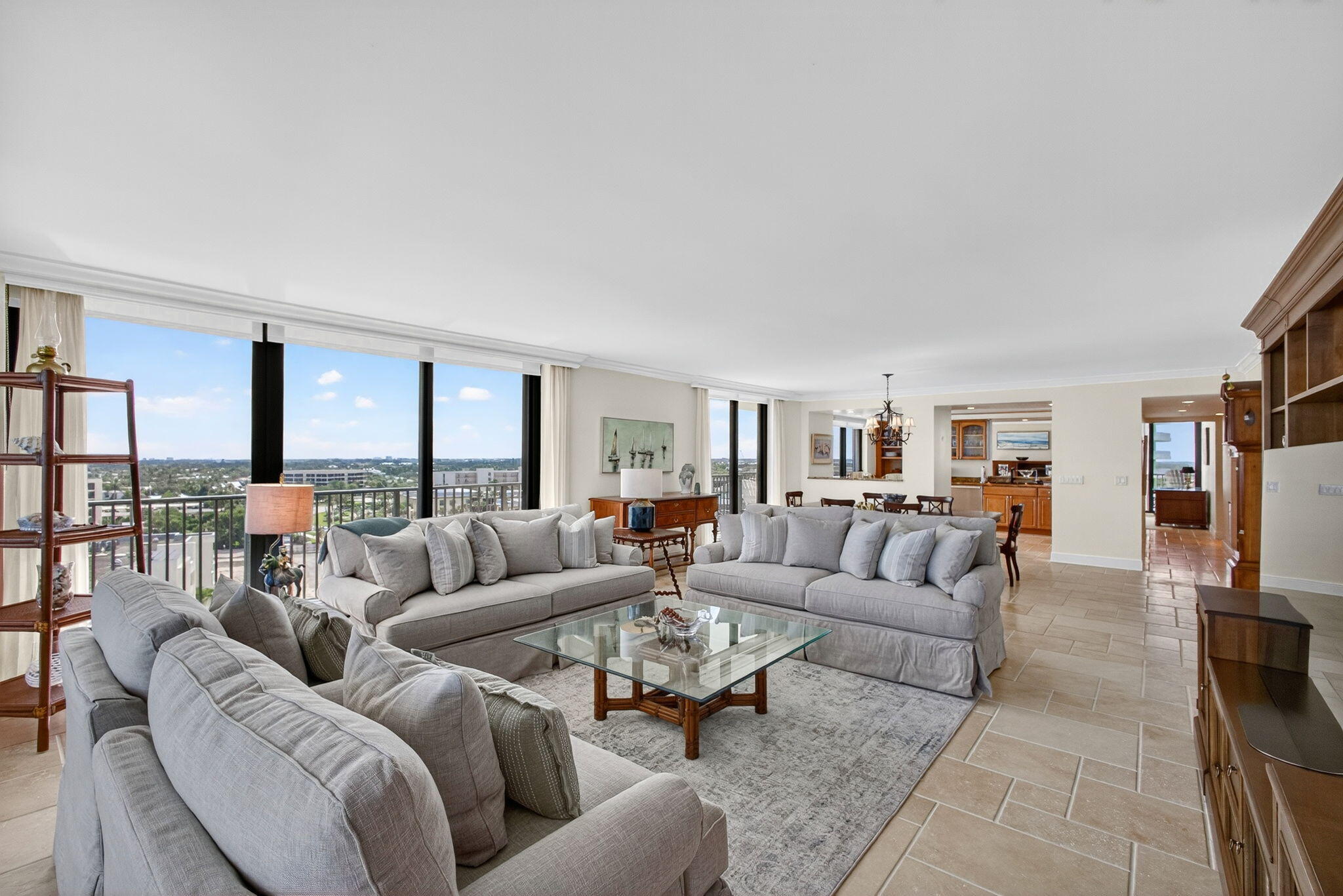 400 South Beach Road, Unit 804 Tequesta, FL 33469 - Photo 6 of 65 Living Room