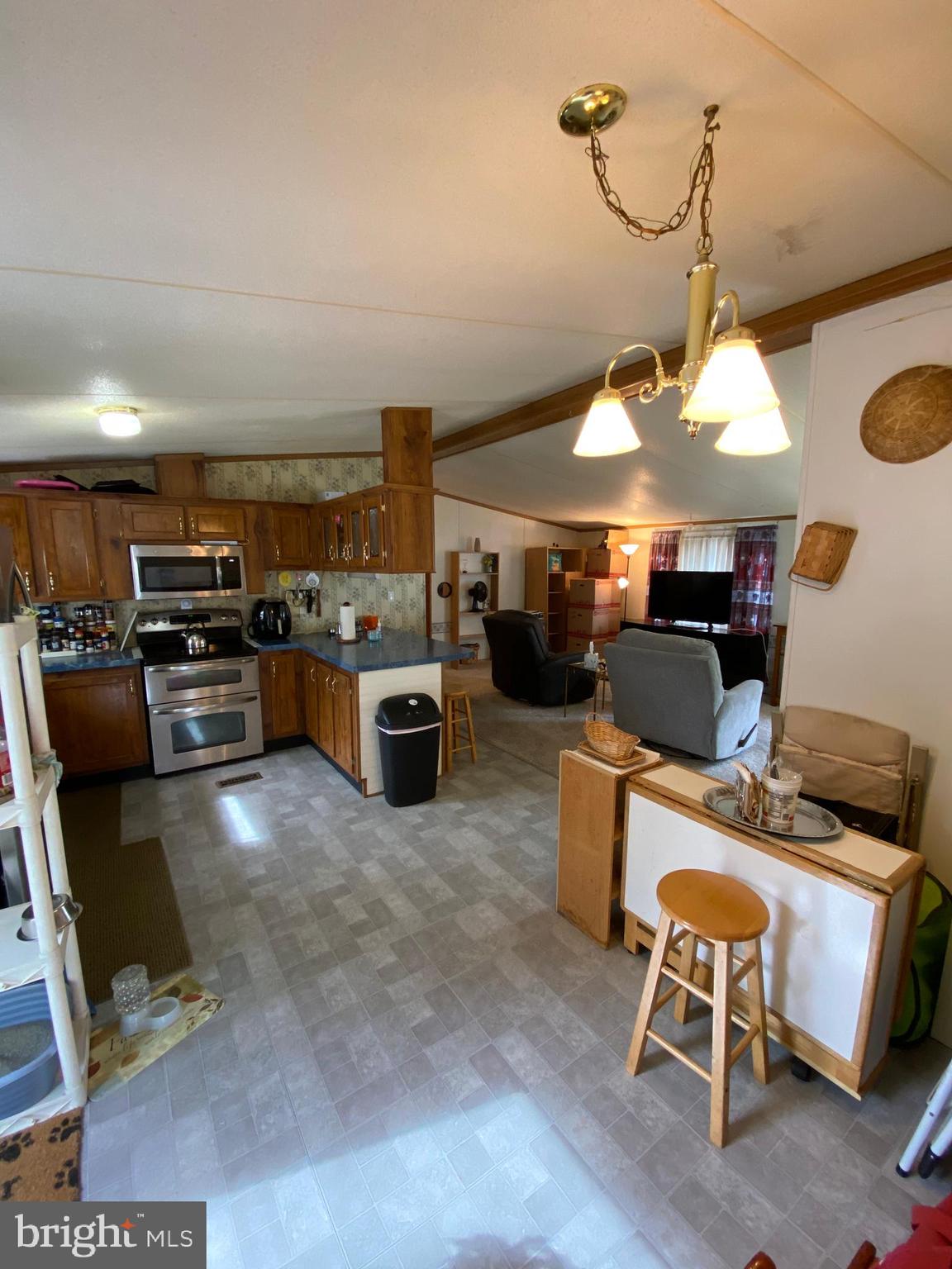 131 Trailway Road Middle River, MD 21220 - Photo 14 of 34 Gallery Image 14
