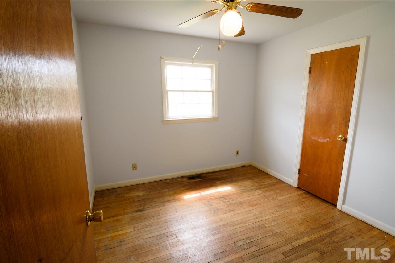 4820 Tryon Road Raleigh, NC 27606 - Photo 5 of 10