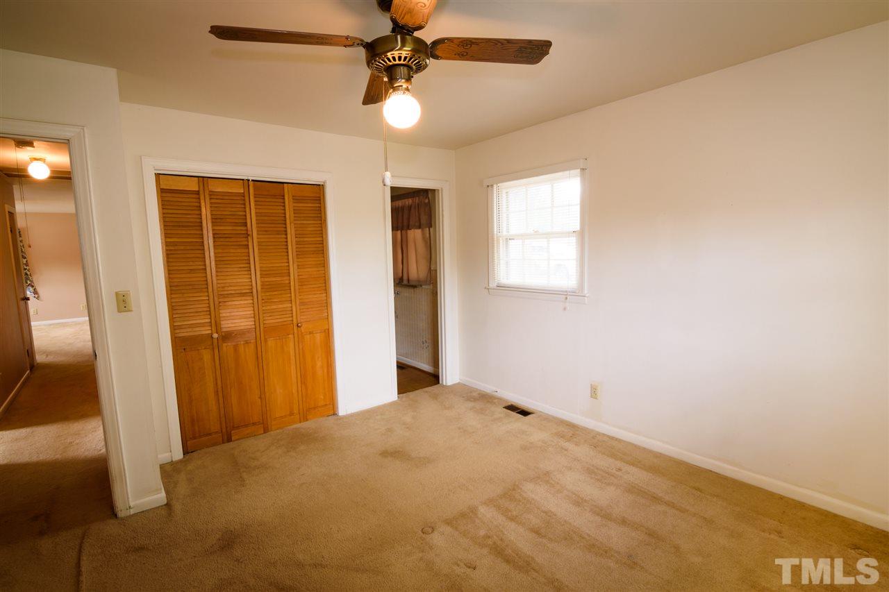 4820 Tryon Road Raleigh, NC 27606 - Photo 9 of 10
