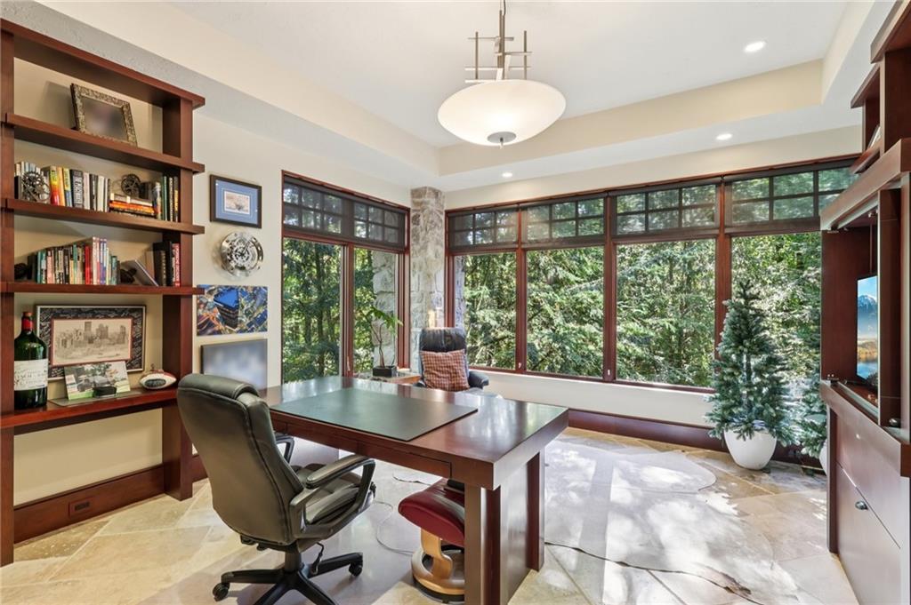 2330 South Ridge Drive Hidden Valley, PA 15502 - Photo 16 of 50