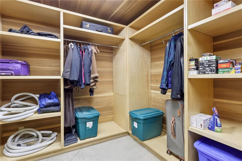 2330 South Ridge Drive Hidden Valley, PA 15502 - Photo 41 of 50