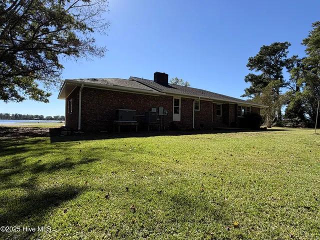 $329,000 | 772 Foreman Lane, Belhaven, NC 27810