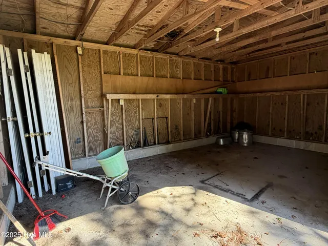 $329,000 | 772 Foreman Lane, Belhaven, NC 27810