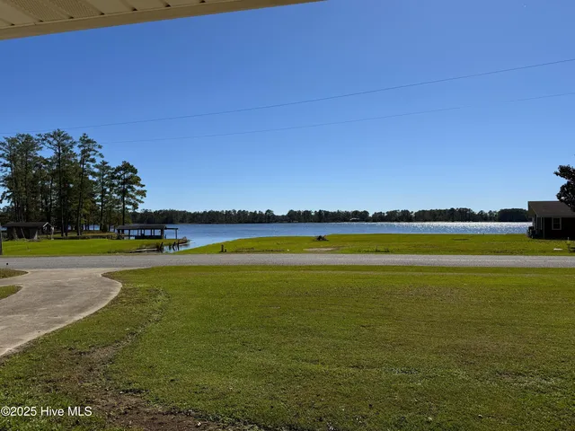 $329,000 | 772 Foreman Lane, Belhaven, NC 27810
