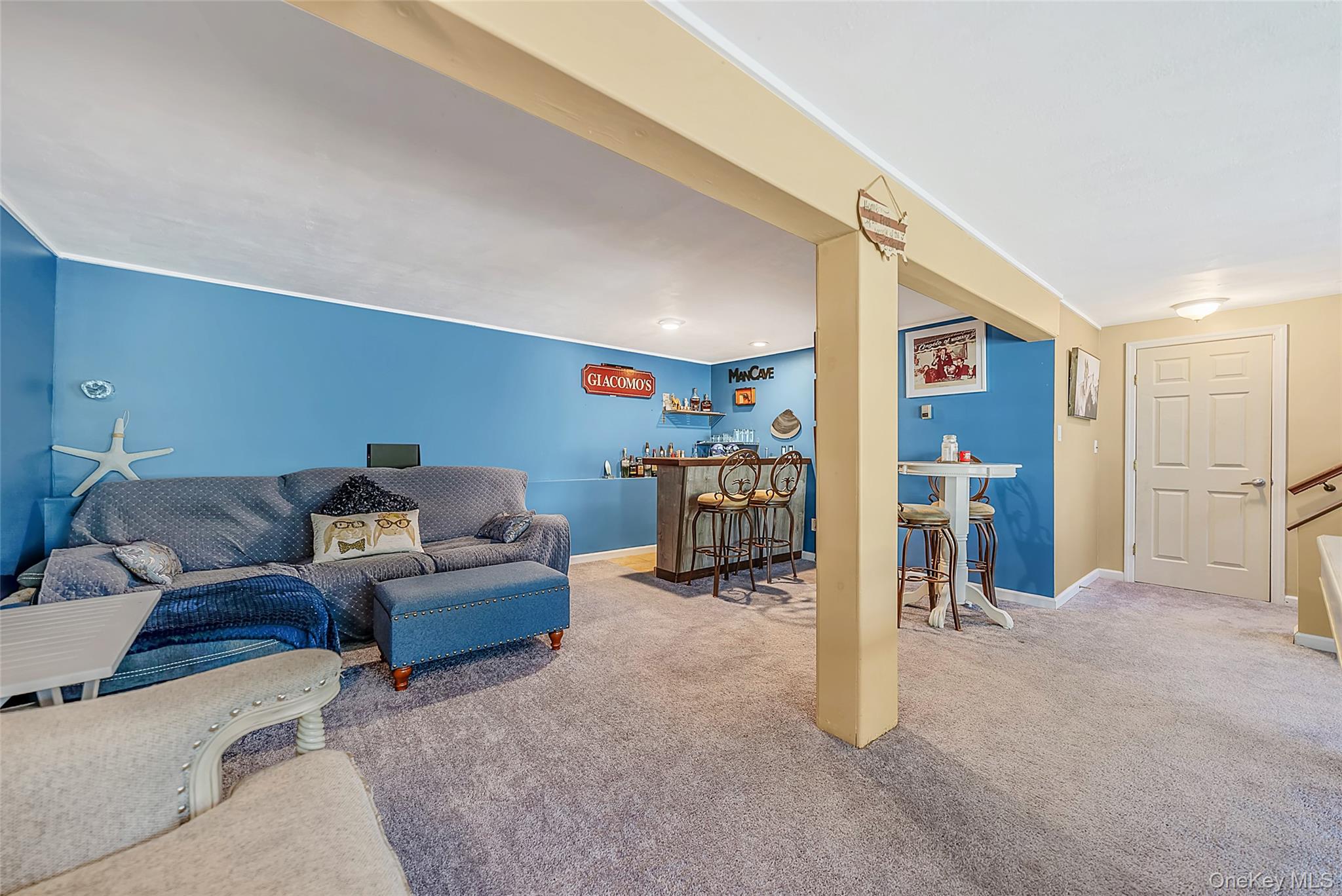 20 Rochelle Court Amityville, NY 11701 - Photo 28 of 43