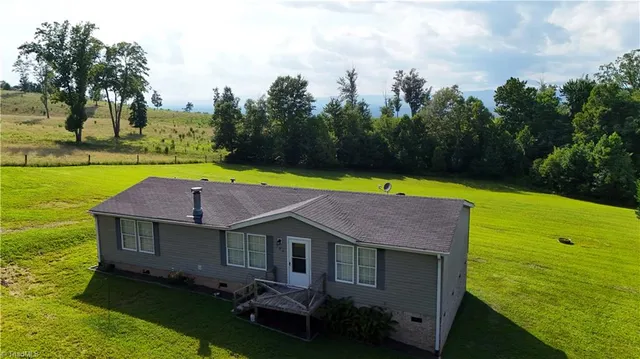 $224,000 | 759 Cameron Lane, Mount Airy, NC 27030