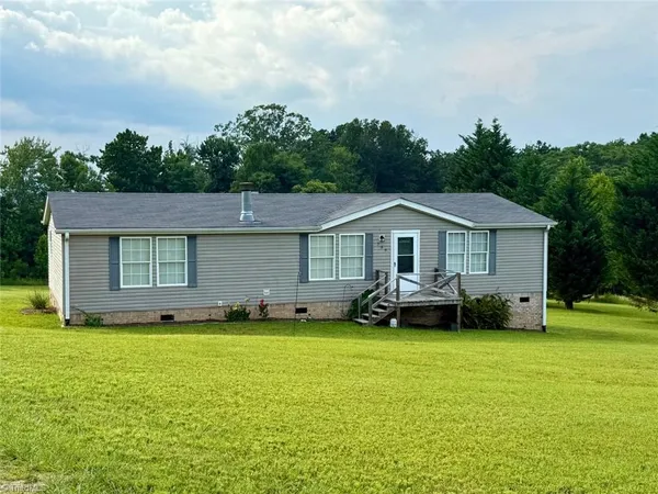 $221,500 | 759 Cameron Lane, Mount Airy, NC 27030