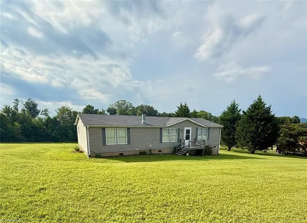 $221,500 | 759 Cameron Lane, Mount Airy, NC 27030