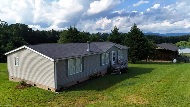 $224,000 | 759 Cameron Lane, Mount Airy, NC 27030