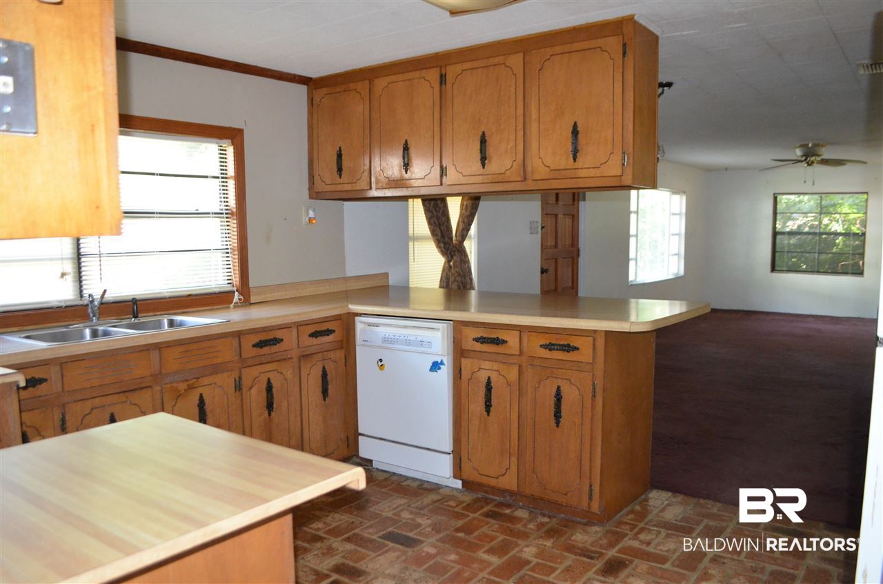 30850 Walling Road Spanish Fort, AL 36527 - Photo 9 of 20