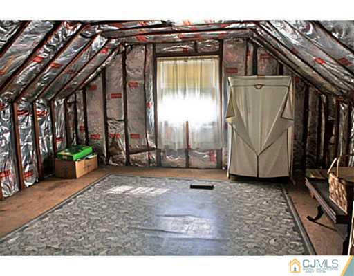 946 Raritan Road Clark, NJ 07066 - Photo 16 of 22 Gallery Image 16
