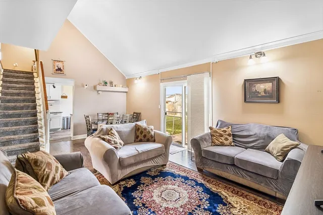 $374,999 | 6881 Hickory Street, Hanover Park, IL 60133