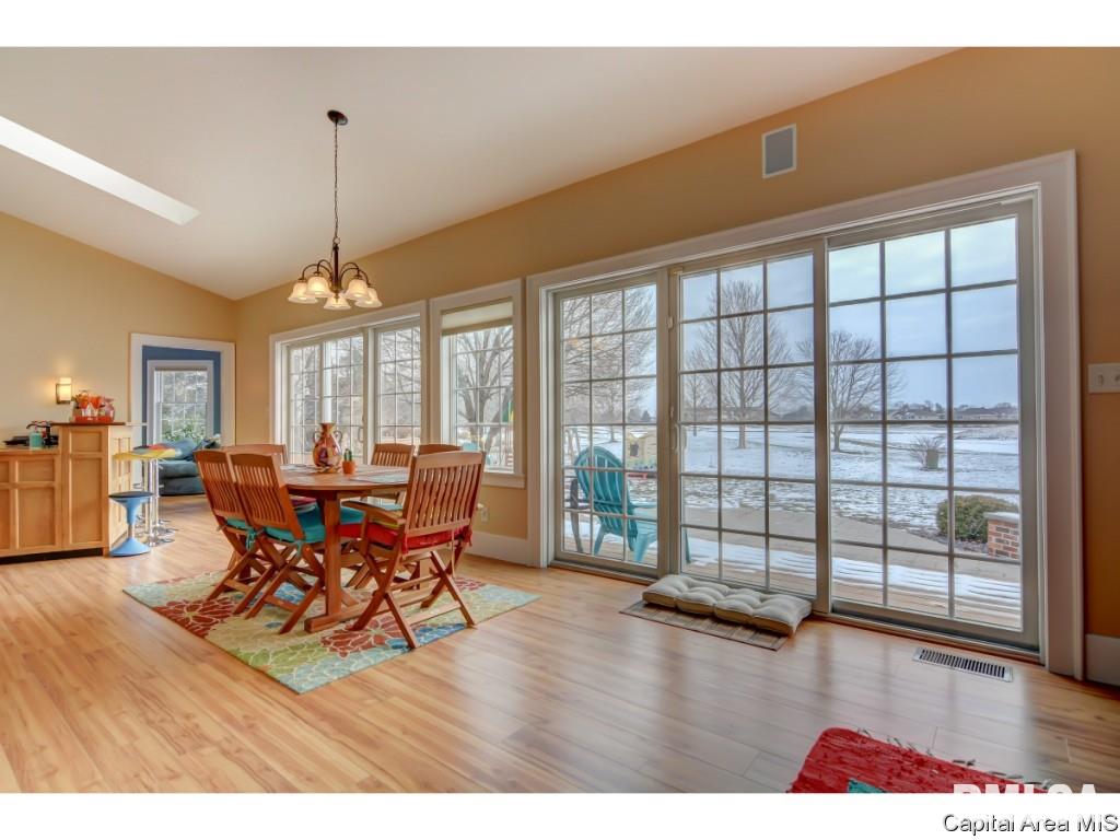 3224 Falcon Point Springfield, IL 62711 - Photo 17 of 36