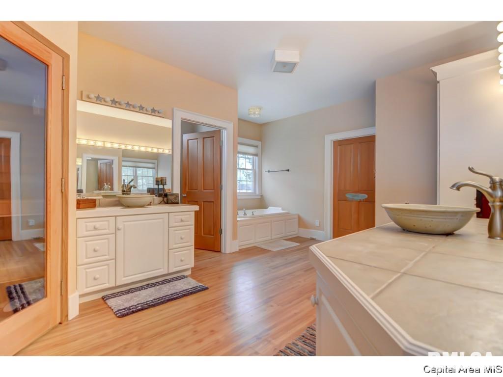 3224 Falcon Point Springfield, IL 62711 - Photo 21 of 36
