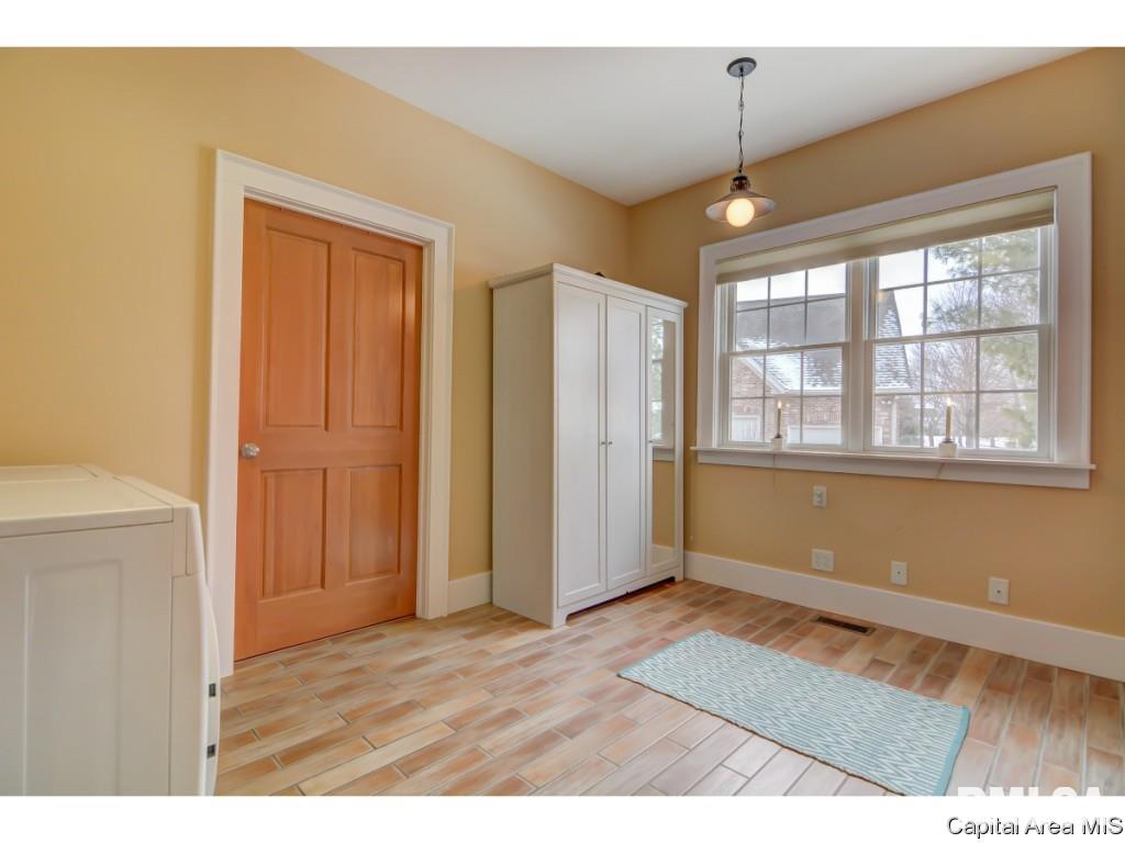 3224 Falcon Point Springfield, IL 62711 - Photo 31 of 36