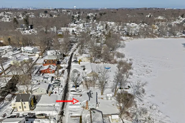 $399,900 | 116 Greenvale Avenue, Weymouth, MA 02188