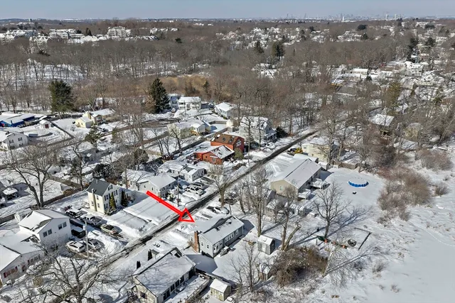 $399,900 | 116 Greenvale Avenue, Weymouth, MA 02188