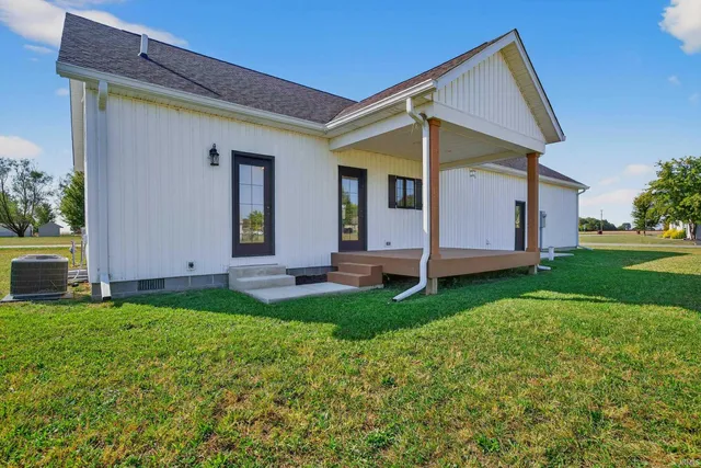 $314,900 | 203 Eagle Drive, Sweetser, IN 46953