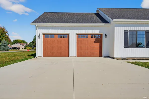 $314,900 | 203 Eagle Drive, Sweetser, IN 46953